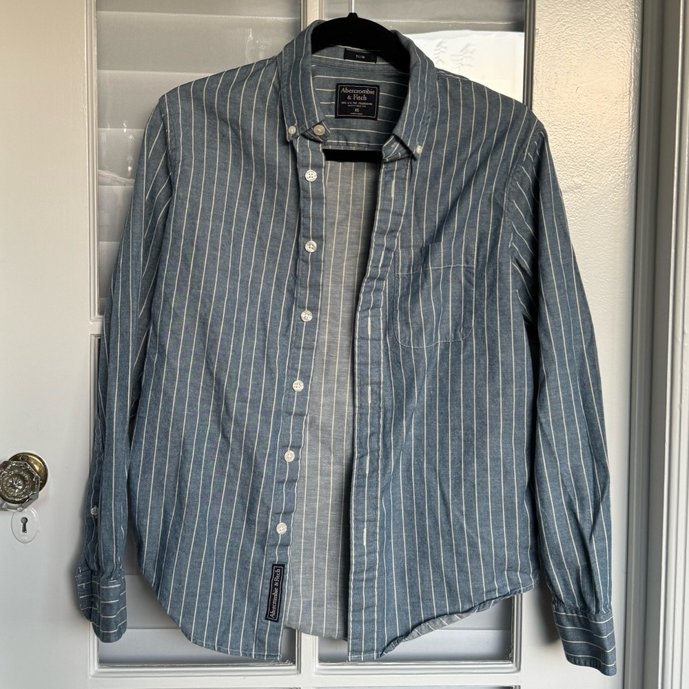 Abercrombie And Fitch Button Down Blue Striped Men's Shirt XS Slim Fit